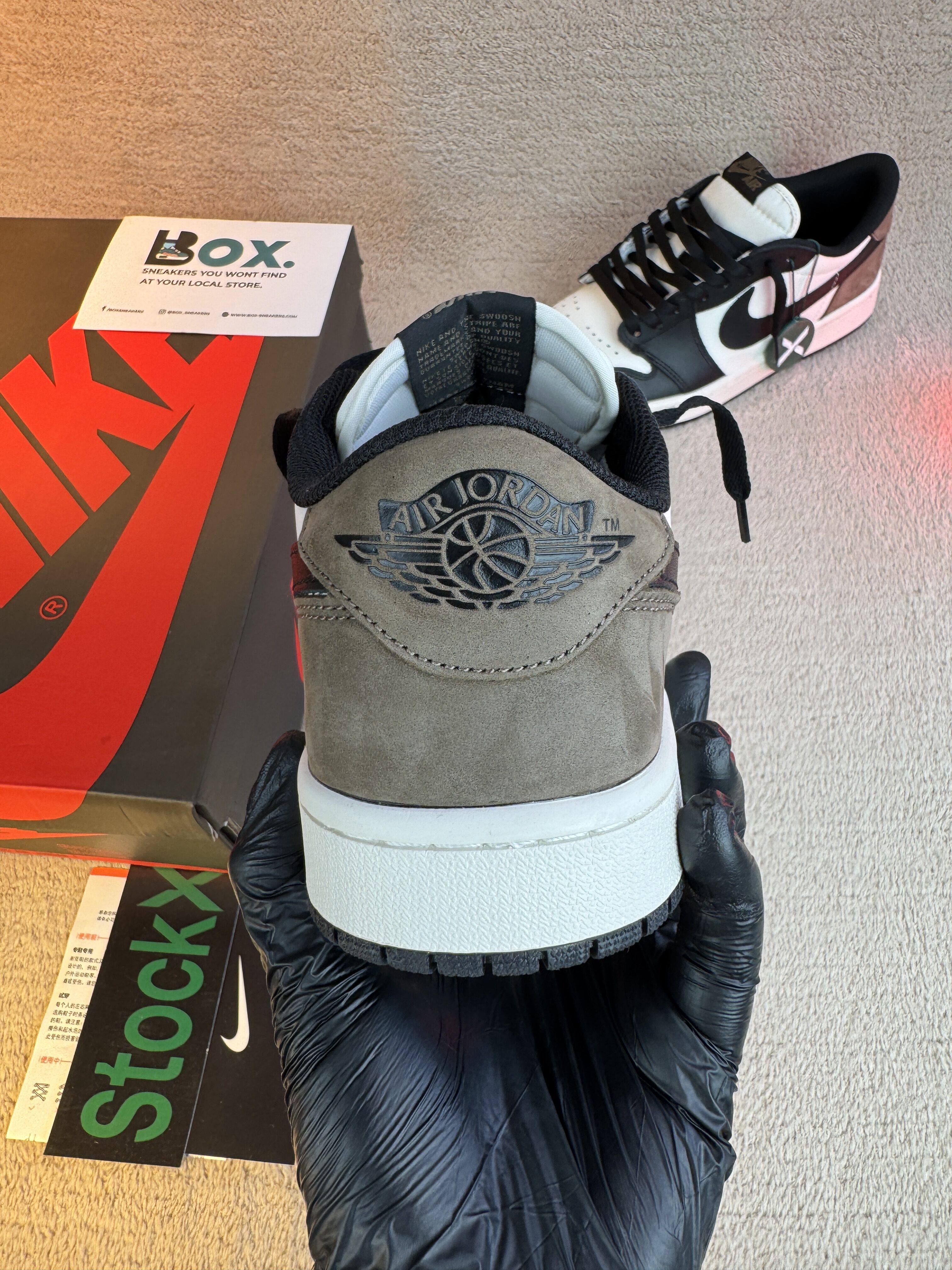 Jordan 1 Retro Low OG Mocha - Image 9