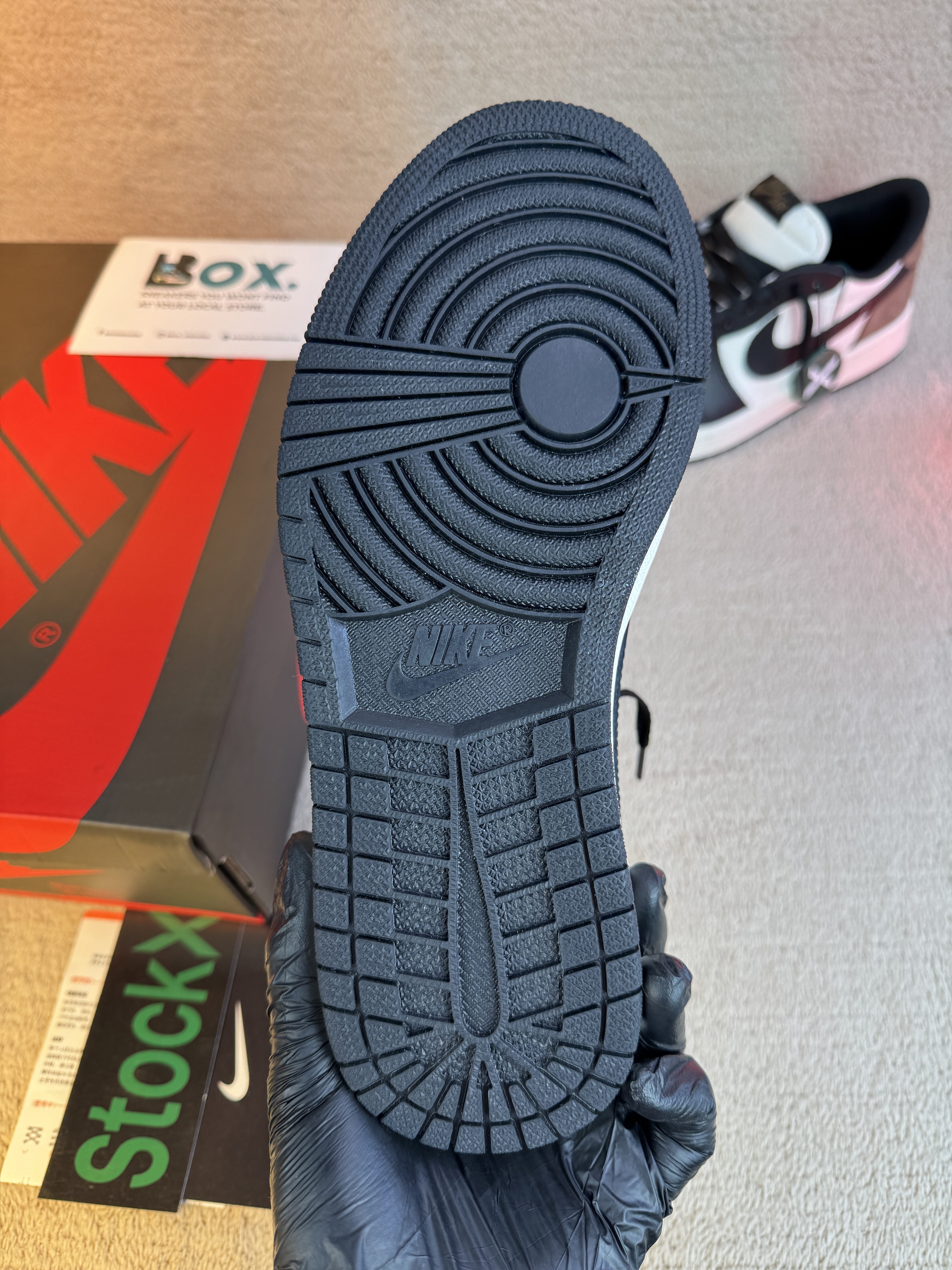 Jordan 1 Retro Low OG Mocha - Image 12