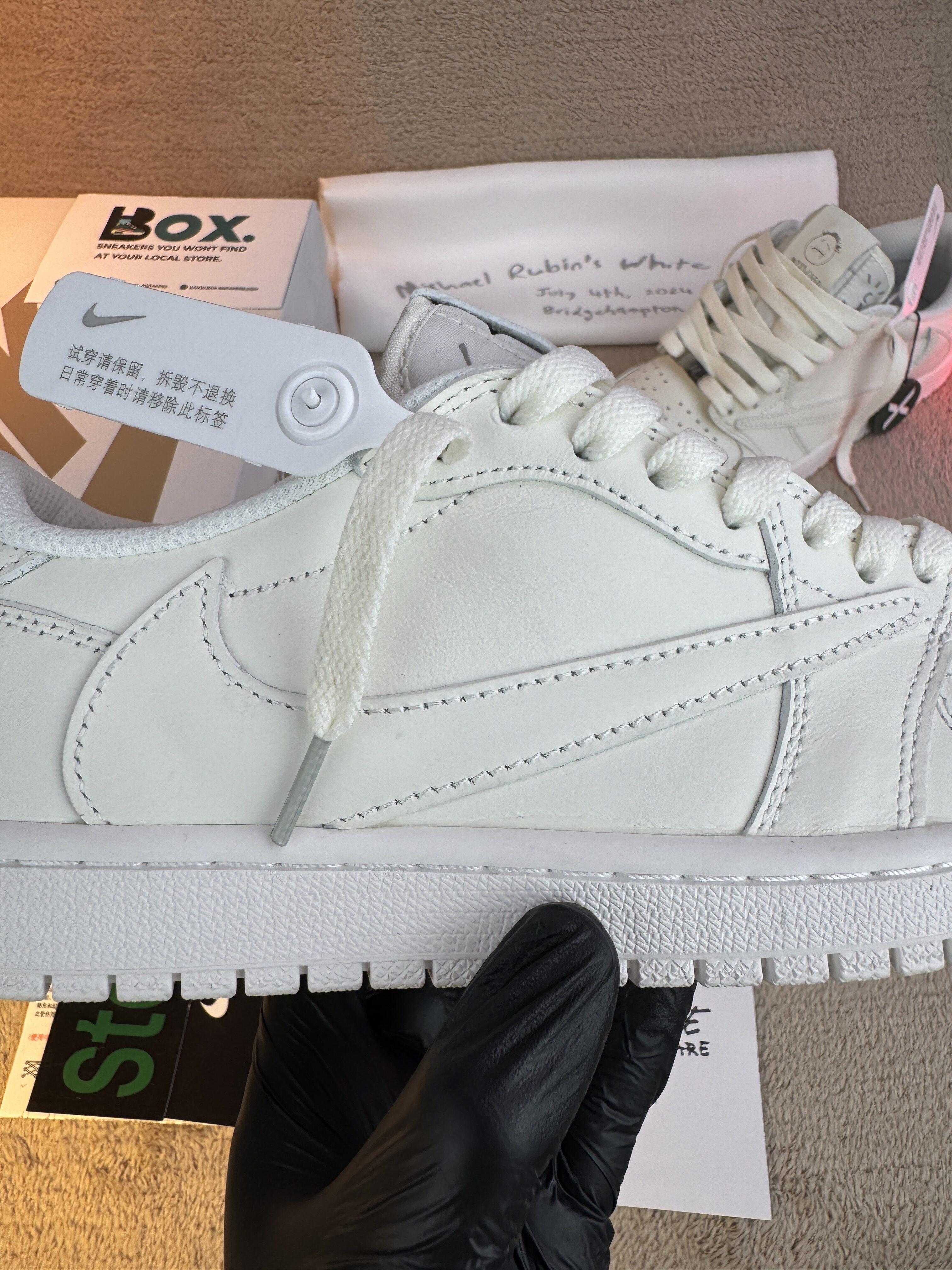 Jordan 1 Retro Low OG SP Travis Scott Michael Rubin White Party - Image 6