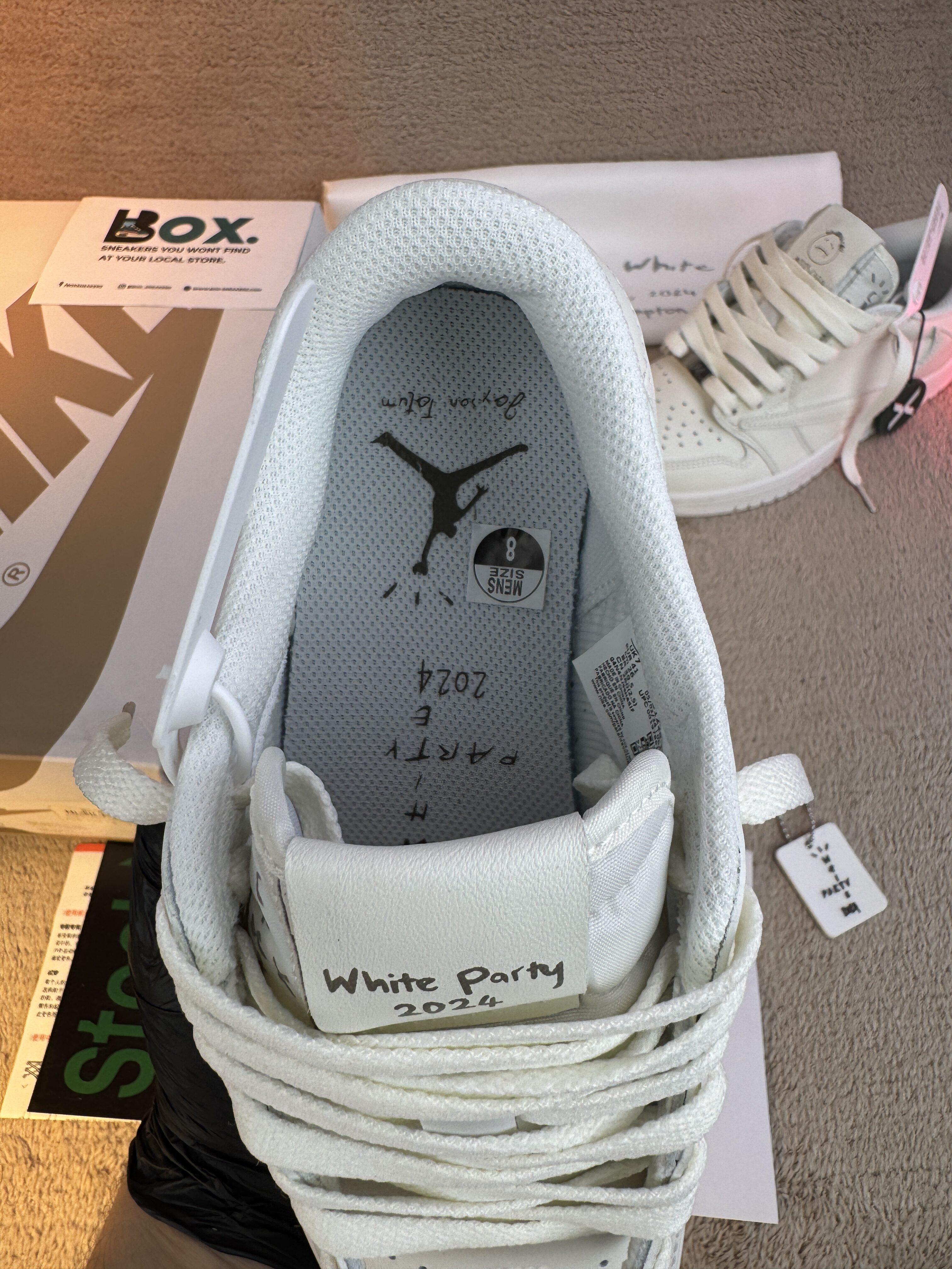 Jordan 1 Retro Low OG SP Travis Scott Michael Rubin White Party - Image 10