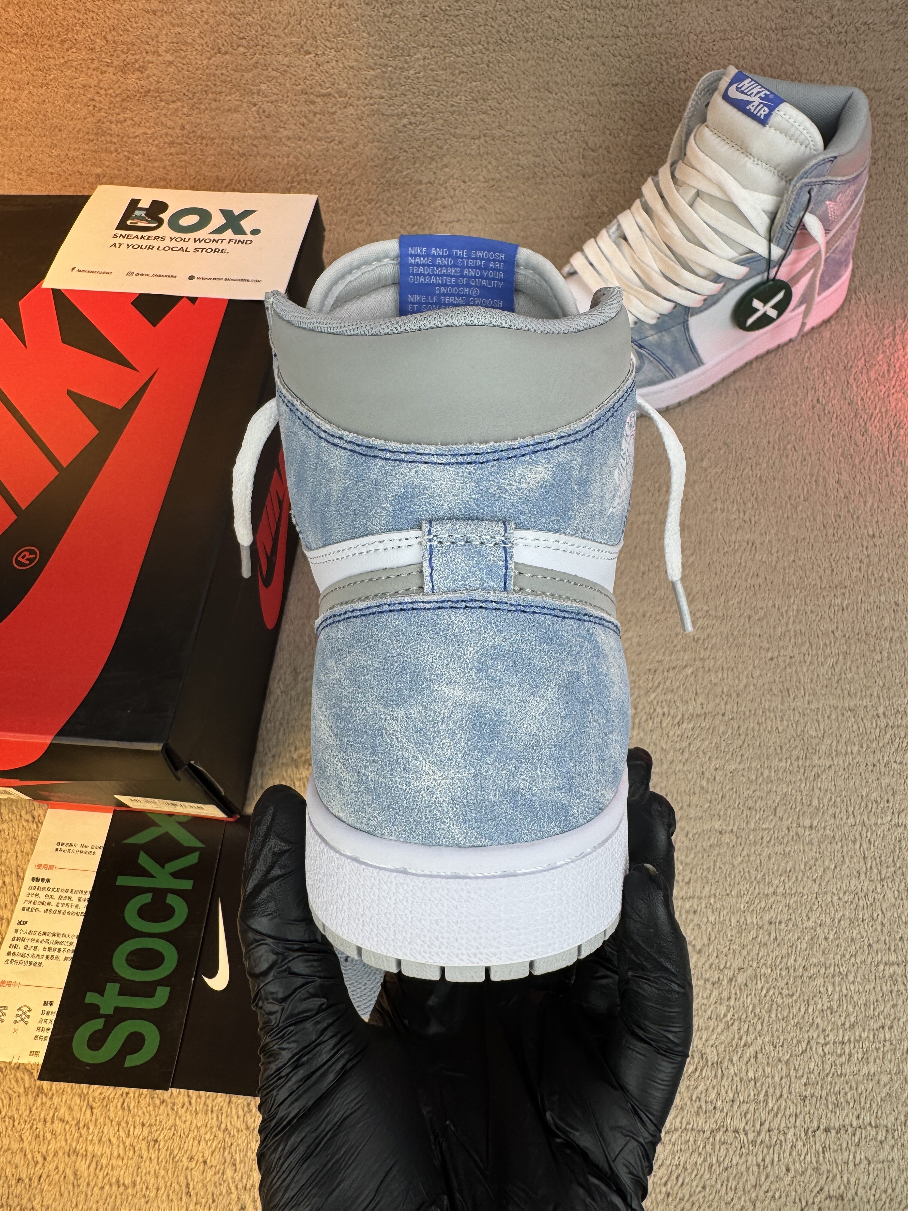 Jordan 1 Retro High Hyper Royal Smoke Grey - Image 10