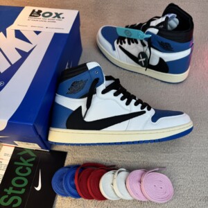 Jordan 1 Retro High OG SP Fragment x Travis Scott