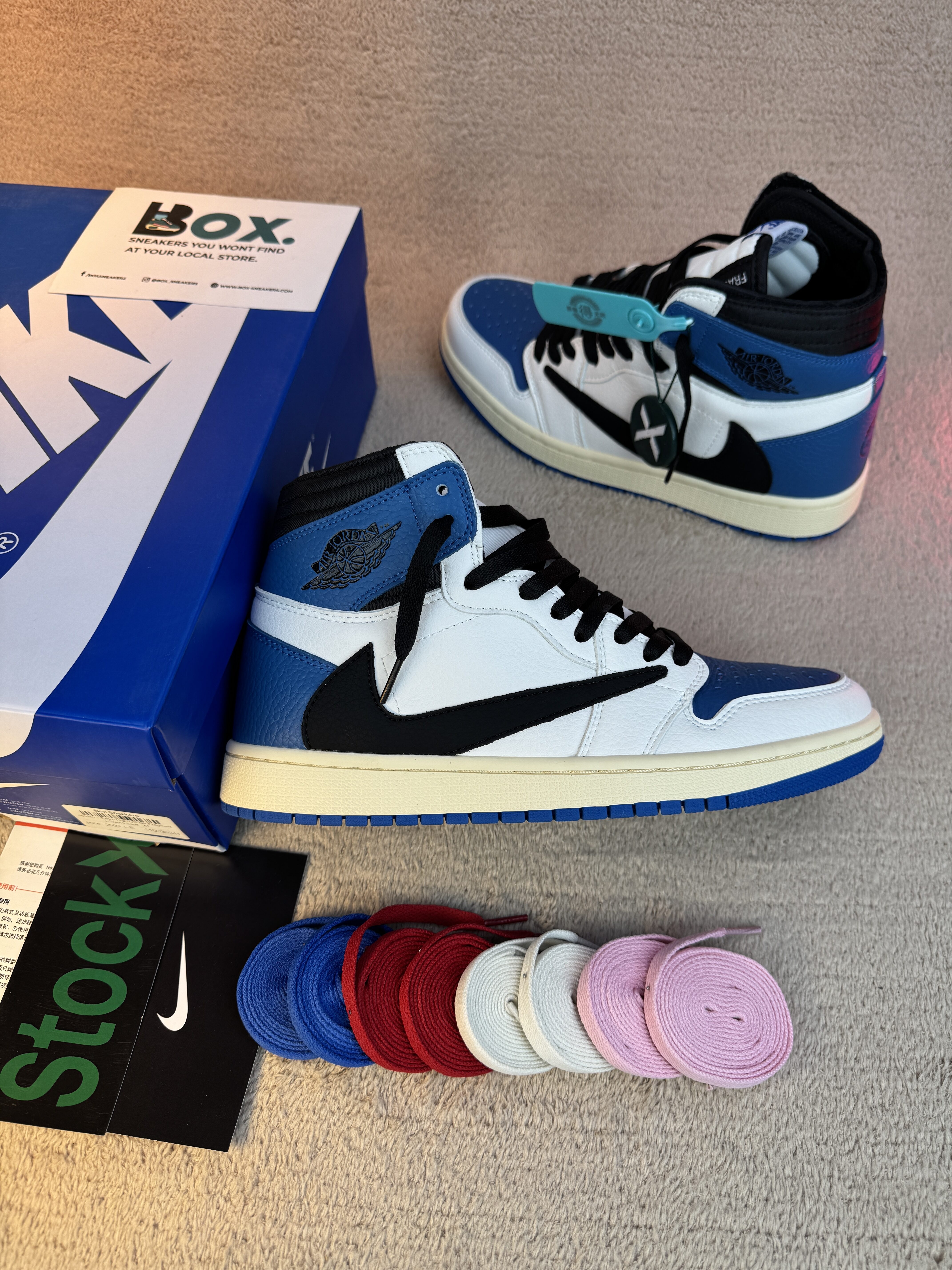 Jordan 1 Retro High OG SP Fragment x Travis Scott - Image 2