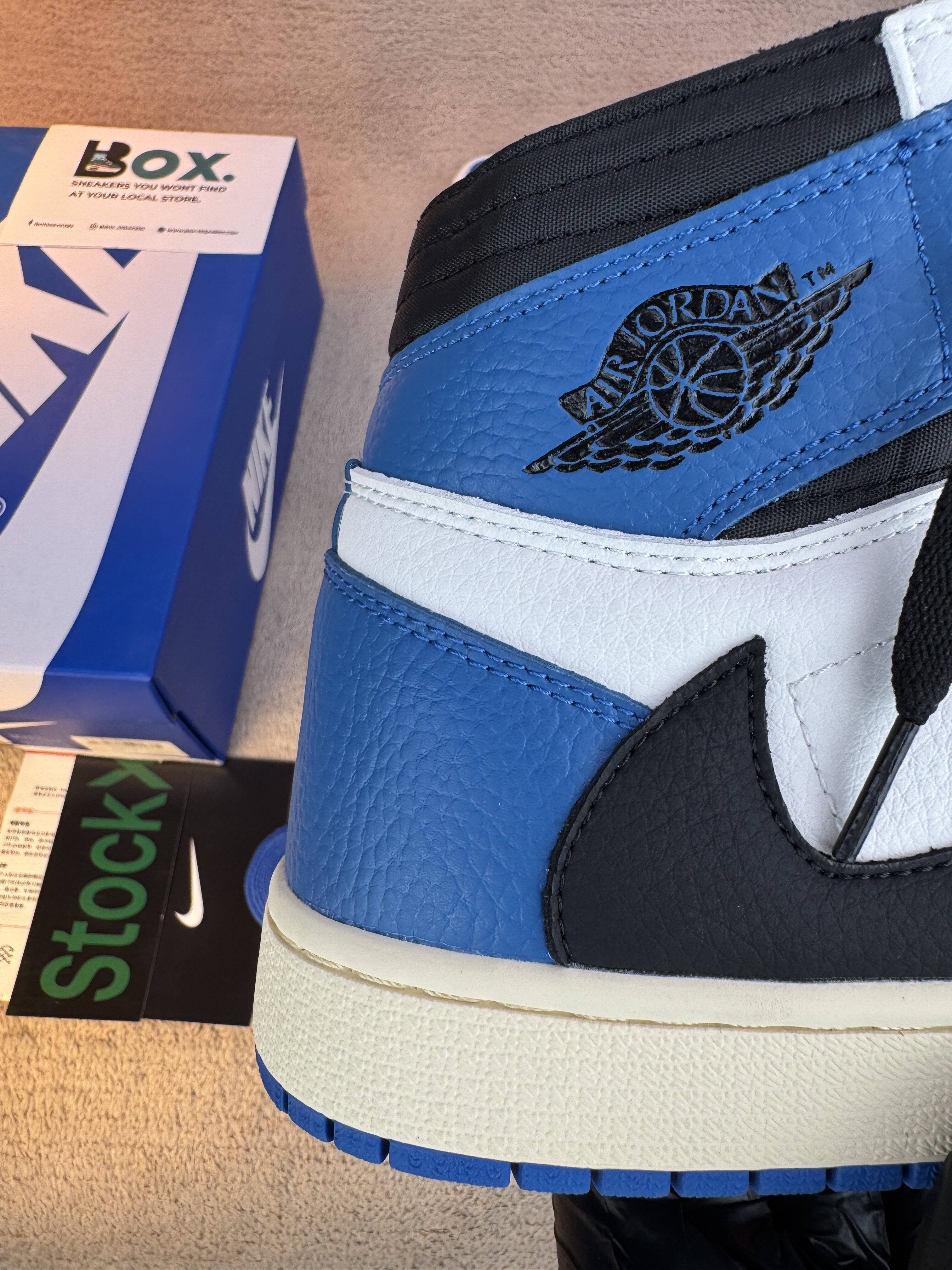 Jordan 1 Retro High OG SP Fragment x Travis Scott - Image 4