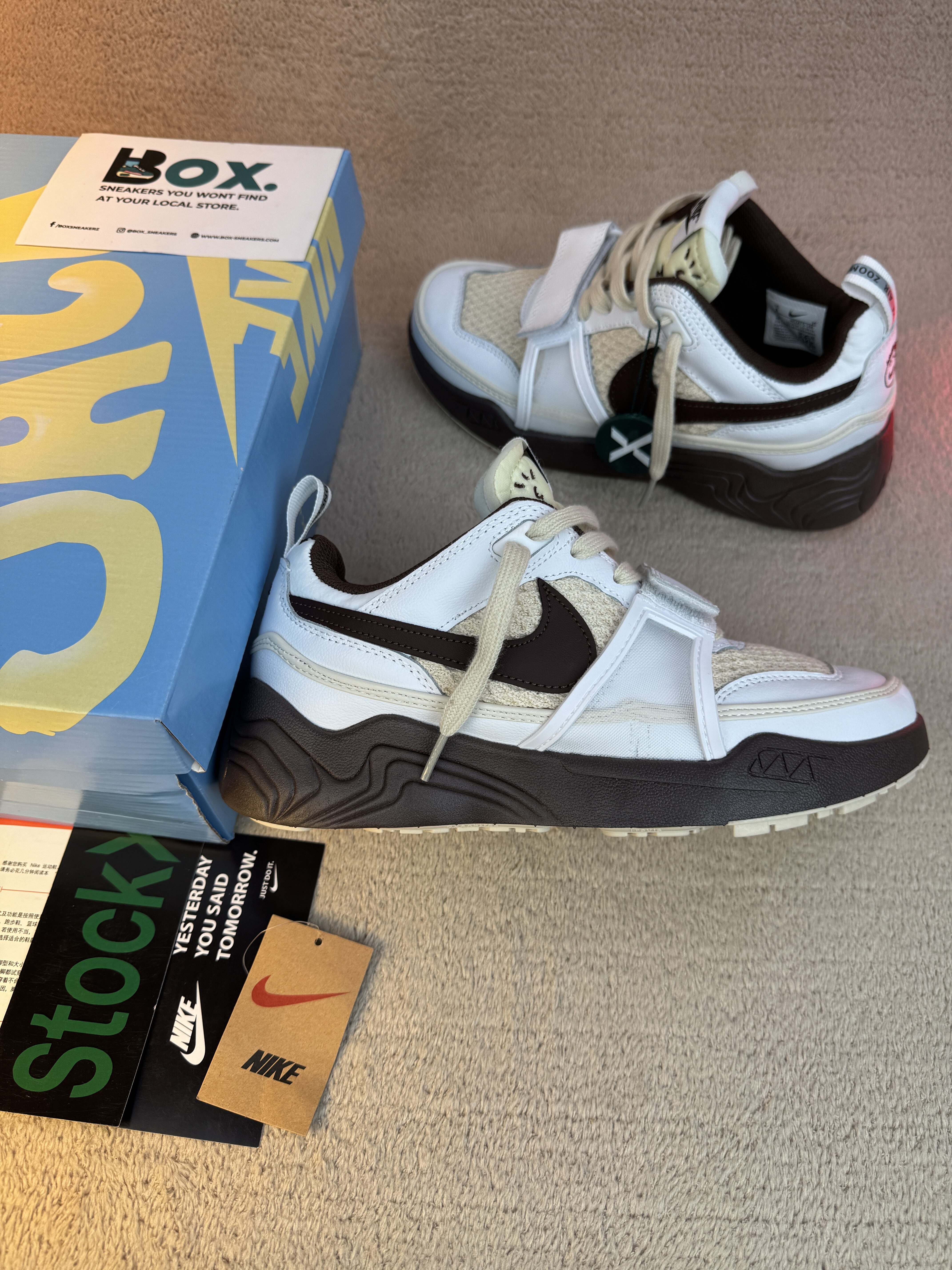Nike Zoom Field Jaxx Travis Scott Light Chocolate – BOX Sneakers