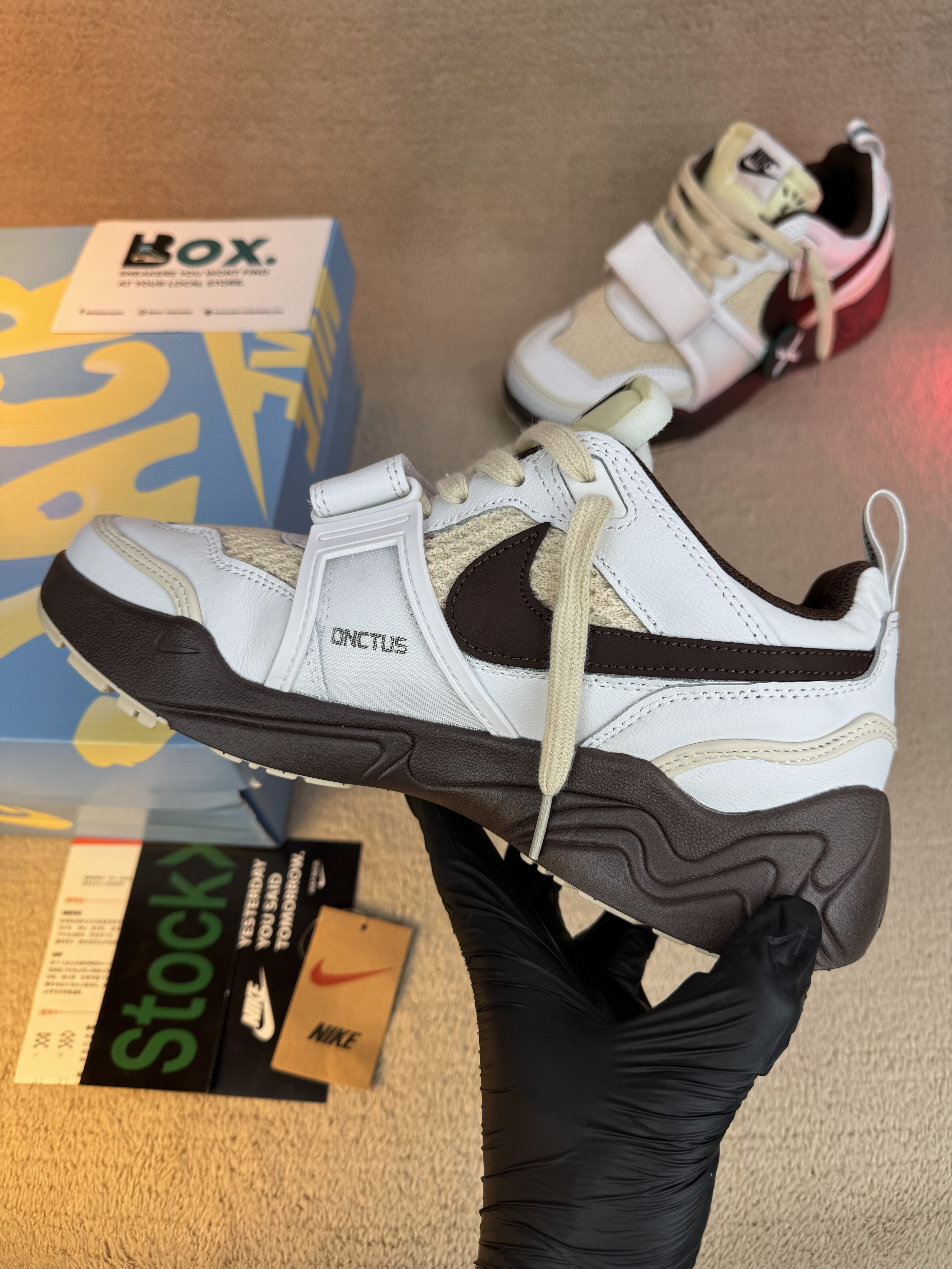 Nike Zoom Field Jaxx Travis Scott Light Chocolate – BOX Sneakers