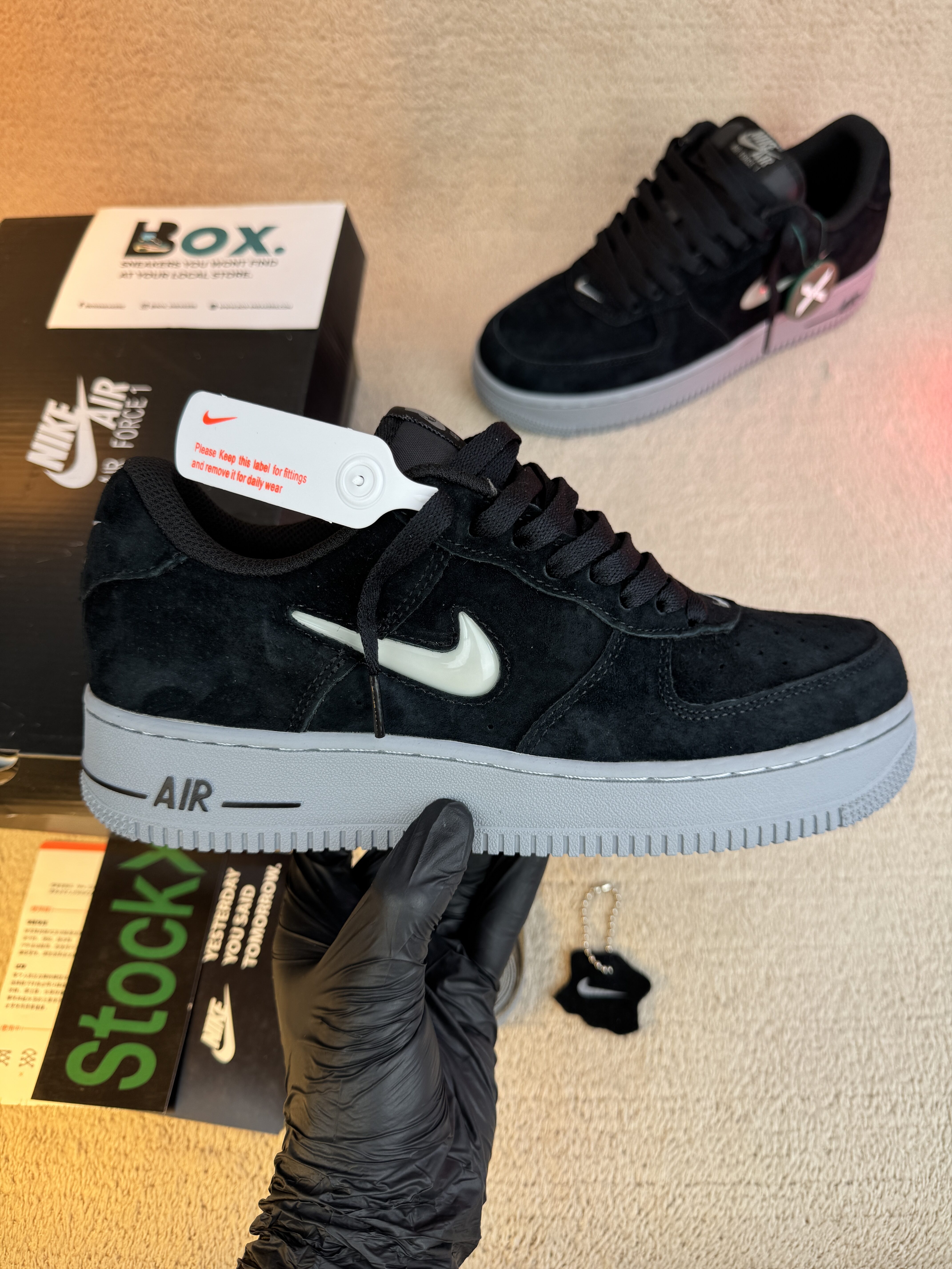Nike Air Force 1 Low '07 Jewel Black Cool Grey - Image 3