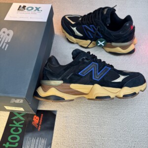 New Balance 9060 Black Royal Gum