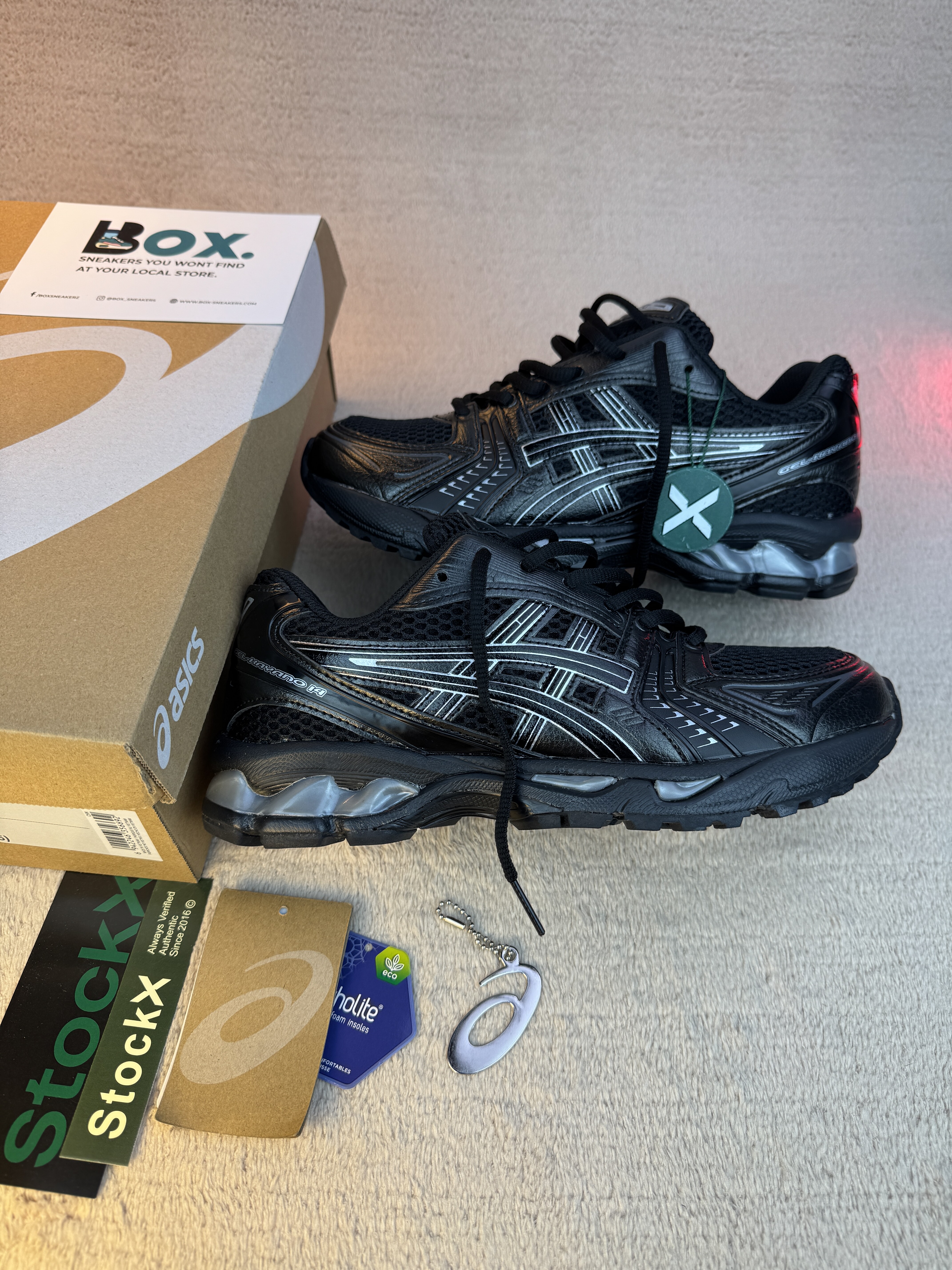 ASICS Gel-Kayano 14Black Pure Silver - Image 2