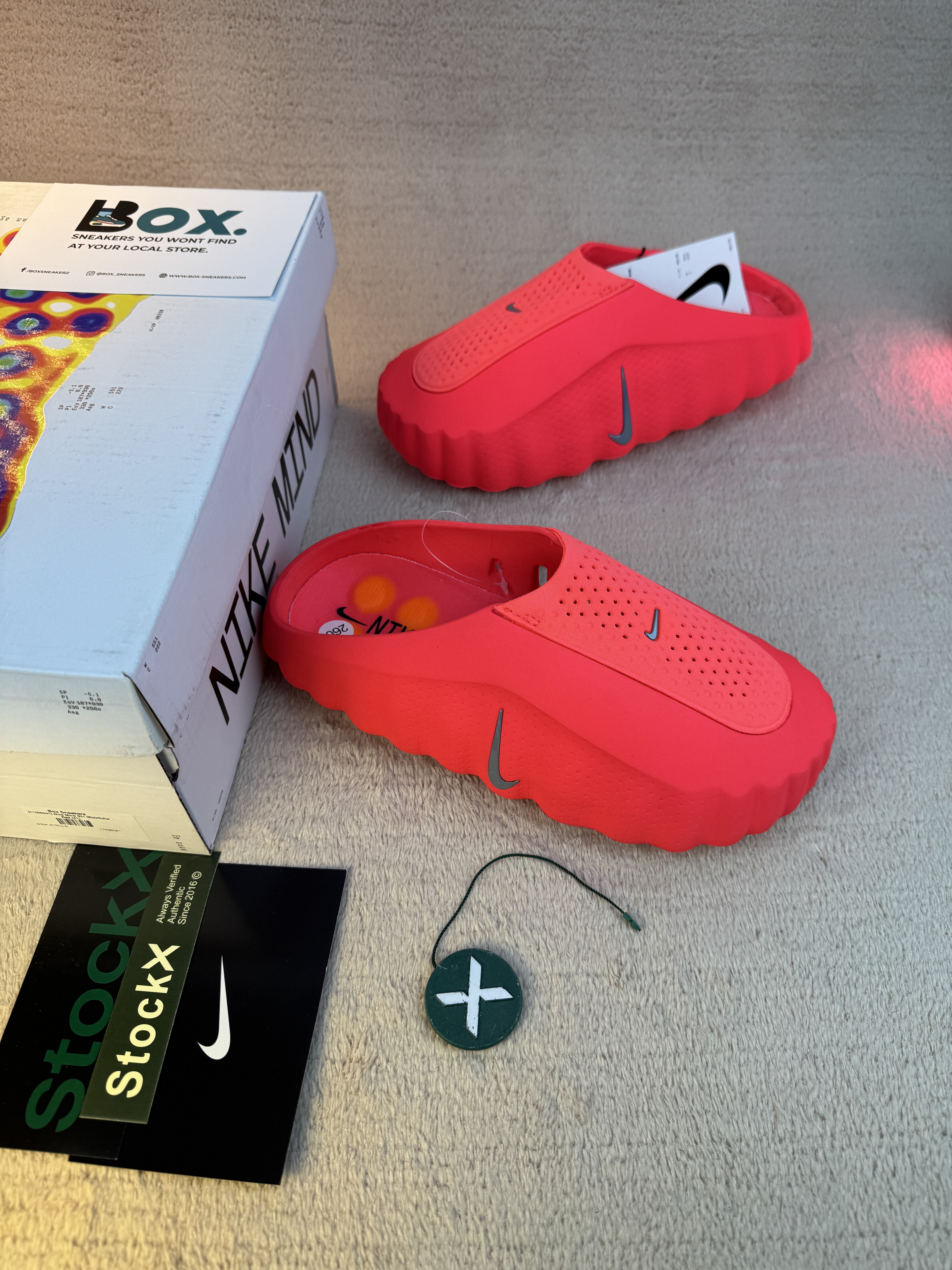 Nike Mind 001 Slide Solar Red - Image 13