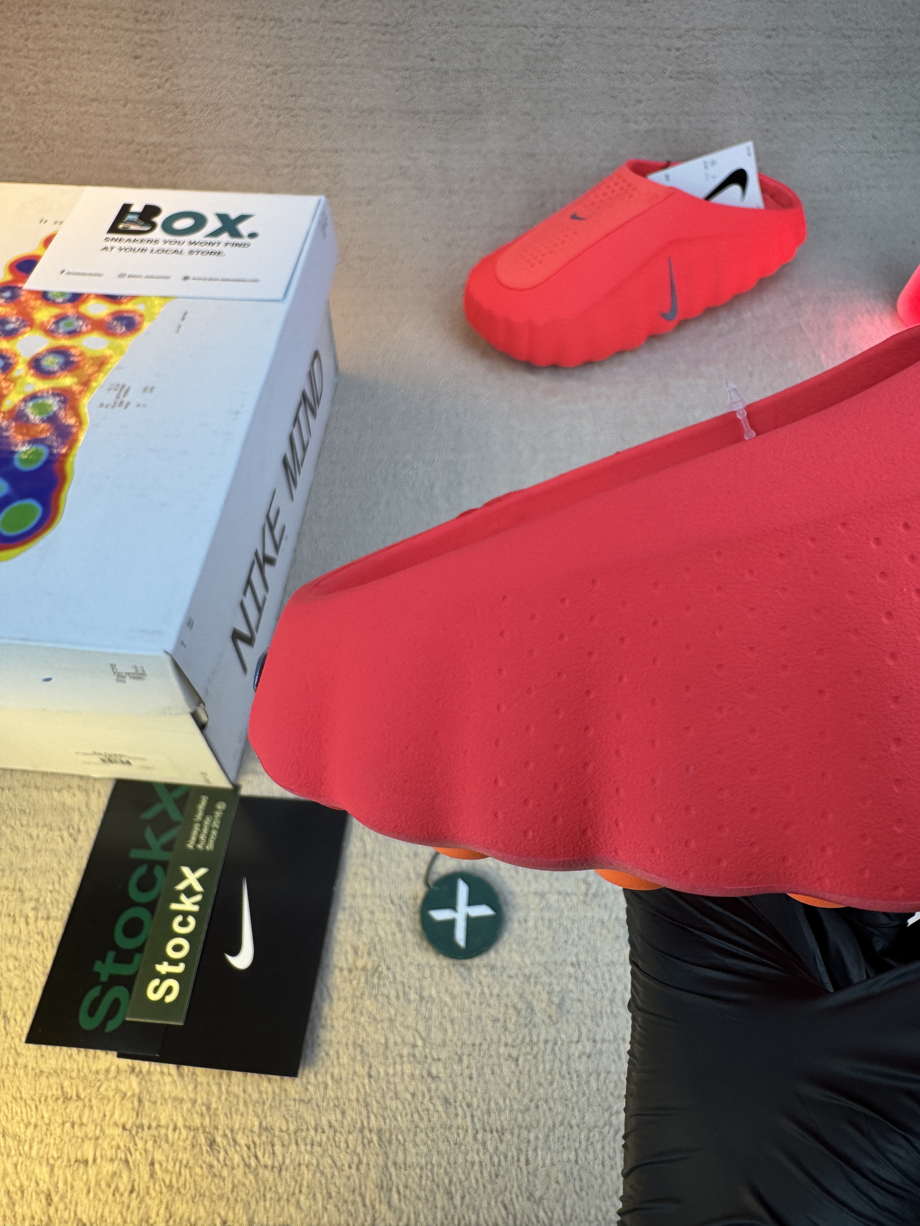Nike Mind 001 Slide Solar Red - Image 4