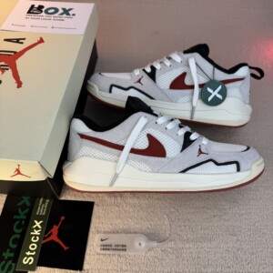 Jordan CMFT EraSail Black Redstone
