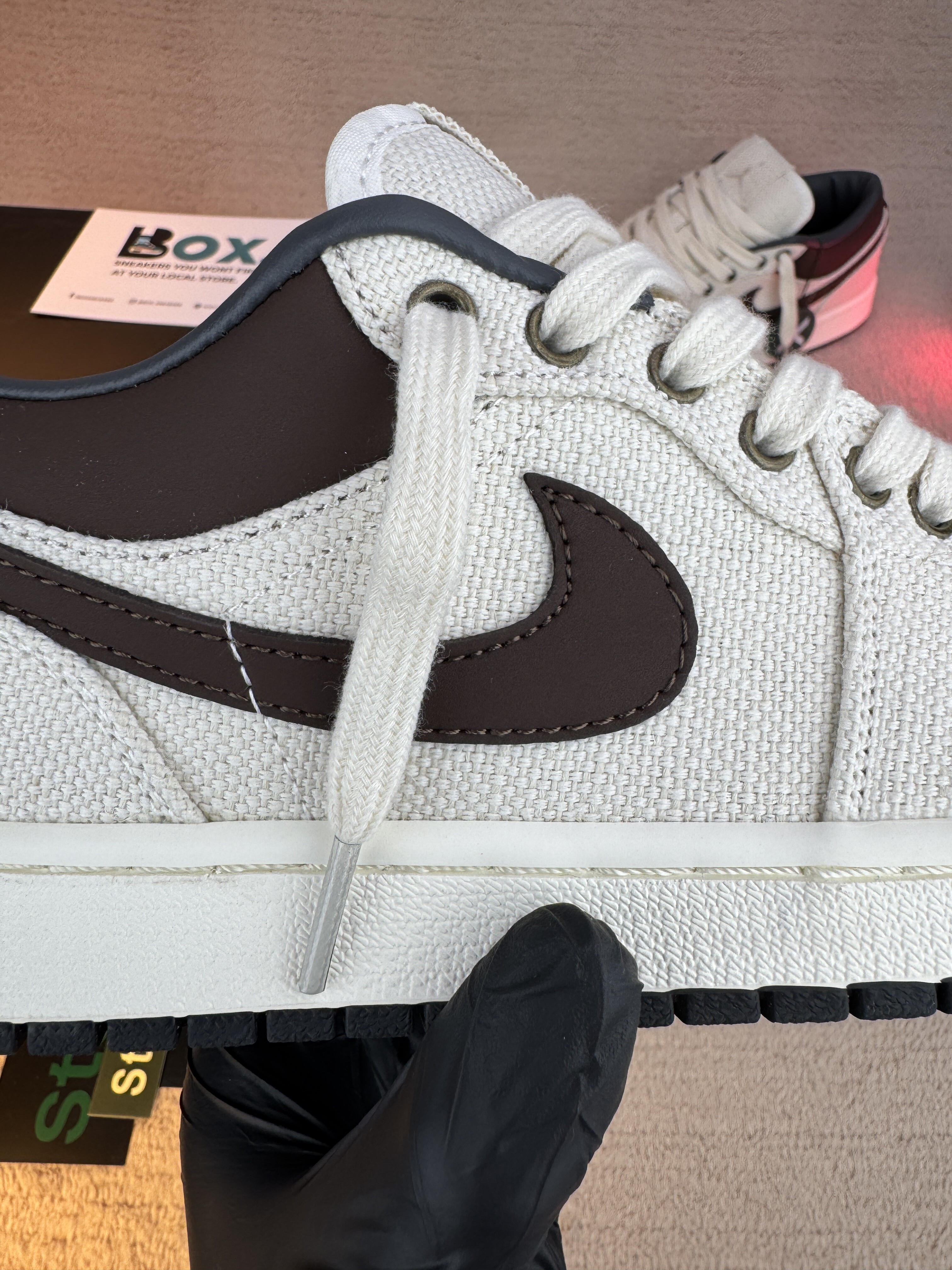Jordan 1 Low Premium Pale Ivory Off Noir Baroque Brown - Image 5