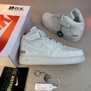 Nike Air Force 1 Mid Supreme Beige