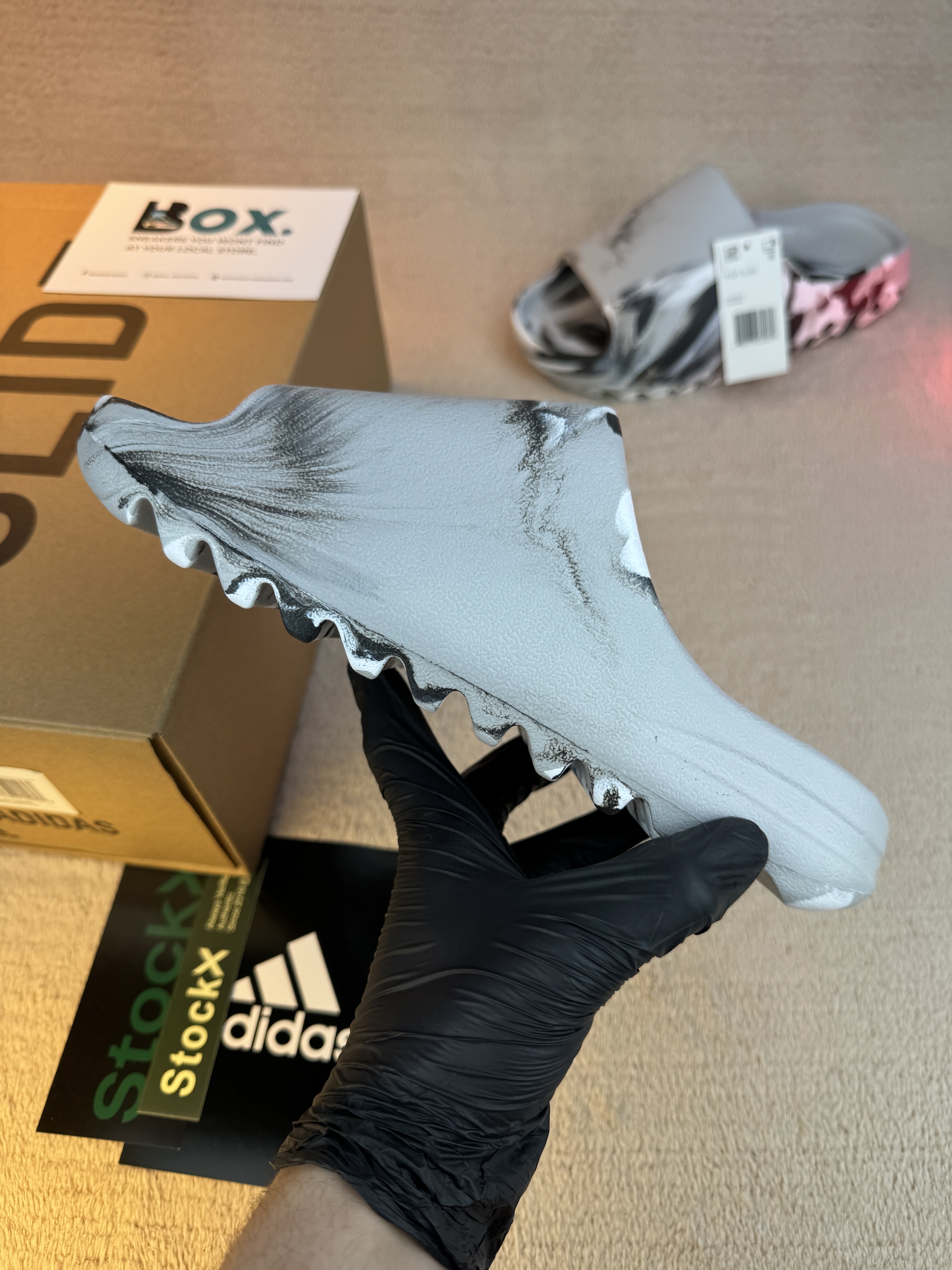 Adidas Yeezy Slide MX - Image 11